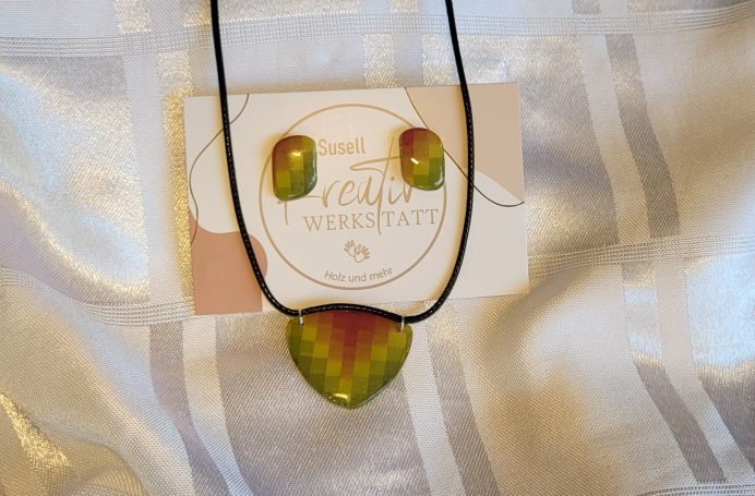 Ohrringe & Kette aus Polymer Clay, Karo, Farbenmix